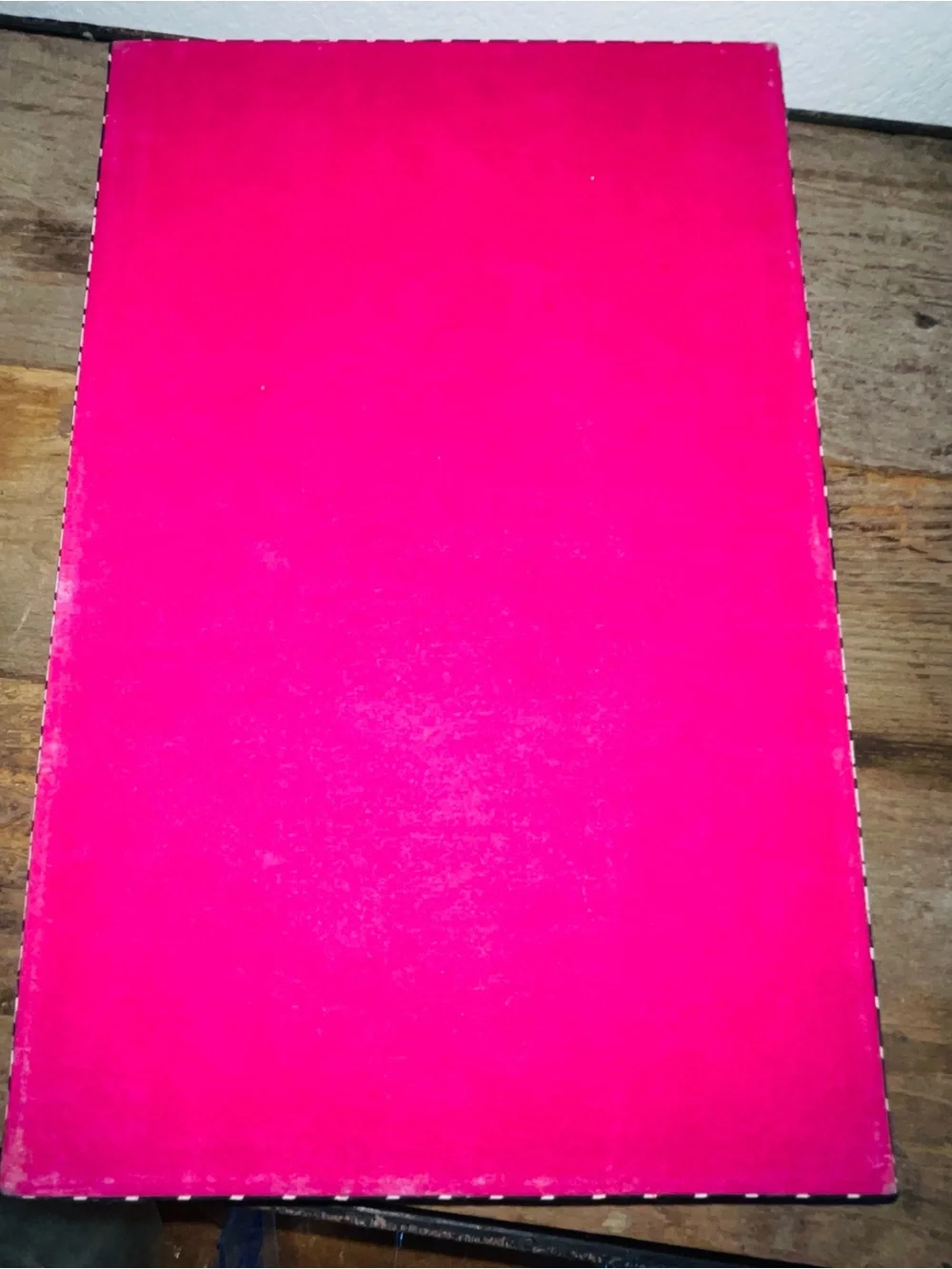 Ellen Tracy Houndstooth Jewelry Tray with Hot Pink Interior NEW